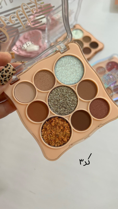 سایه چشم ۹ رنگ لاکچری